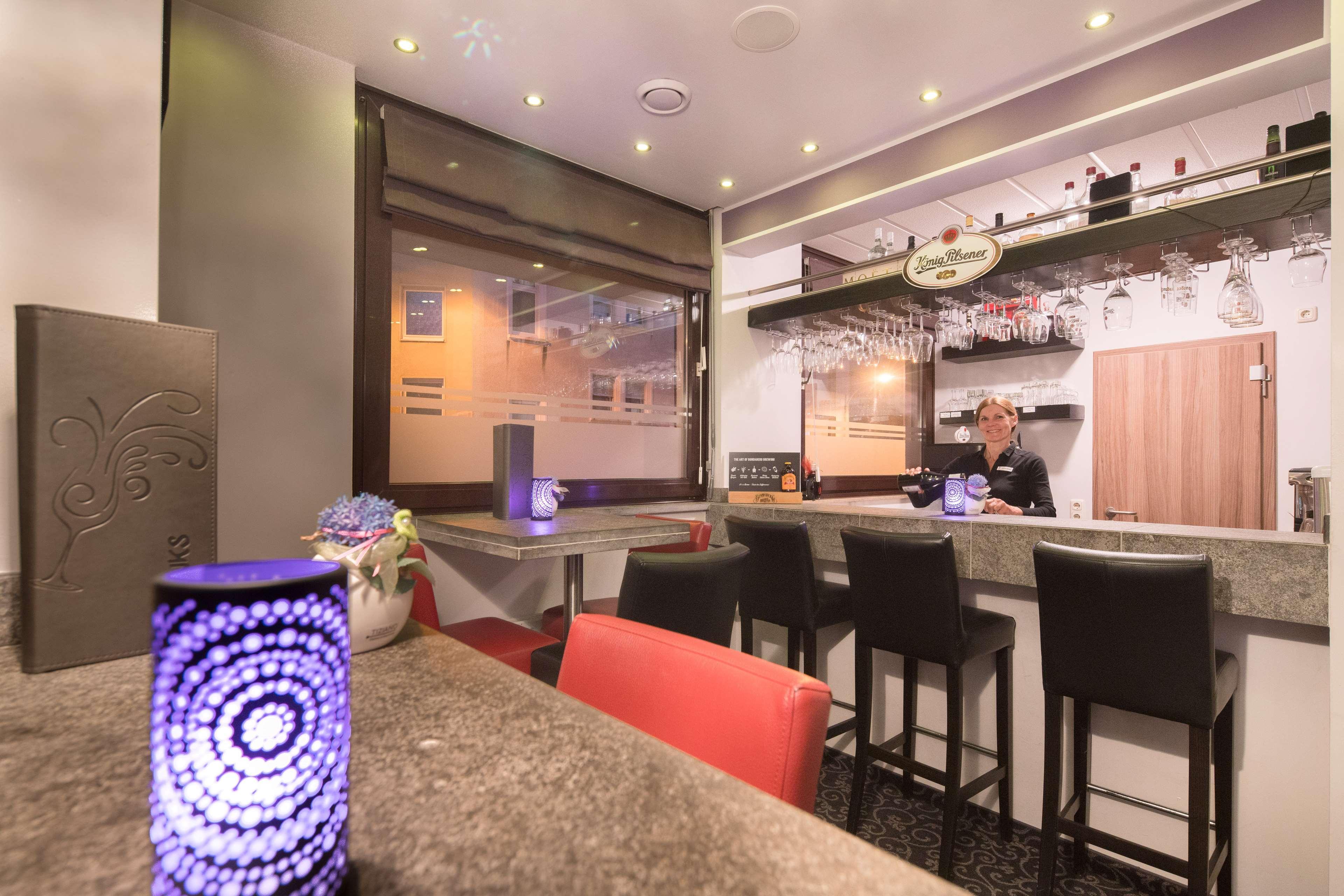 Best Western City Hotel ピルマゼンス エクステリア 写真