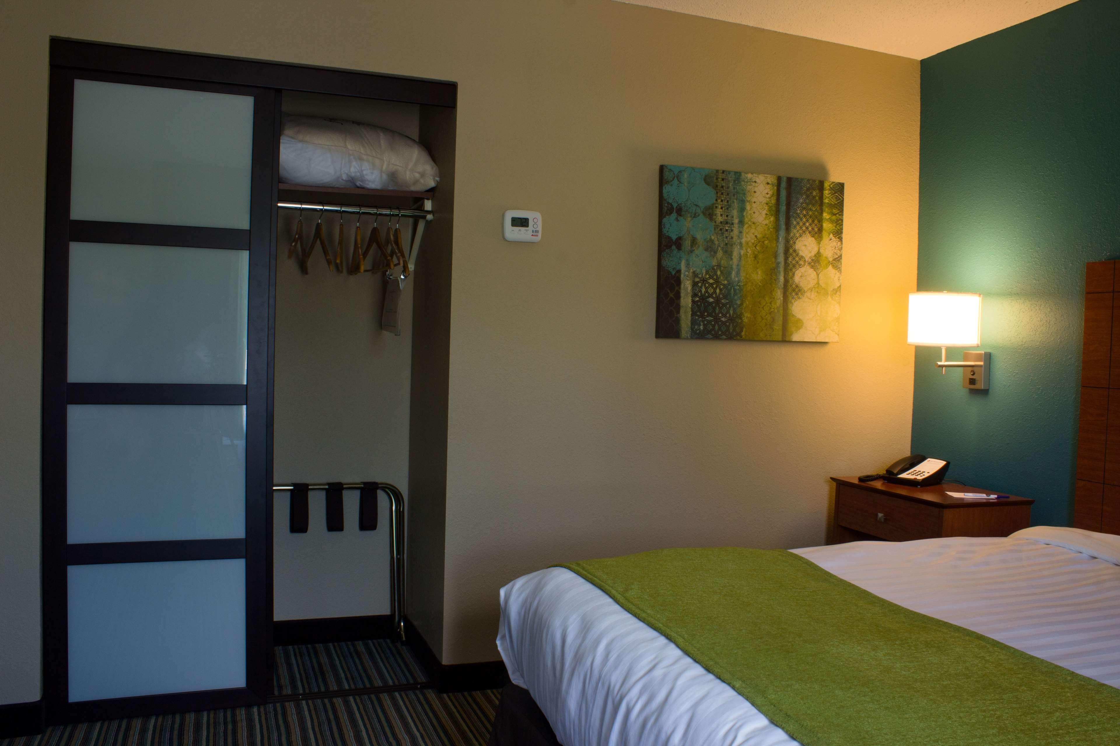 Best Western City Hotel ピルマゼンス エクステリア 写真