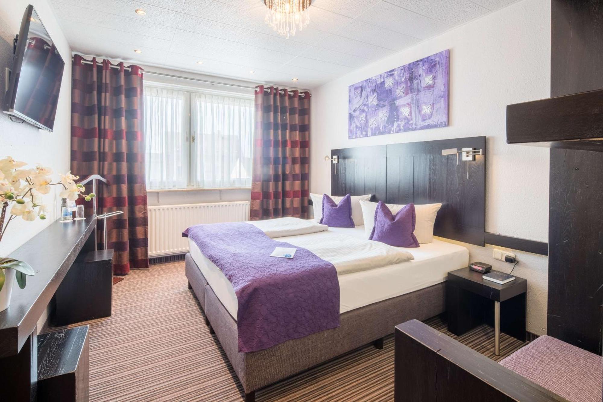 Best Western City Hotel ピルマゼンス エクステリア 写真