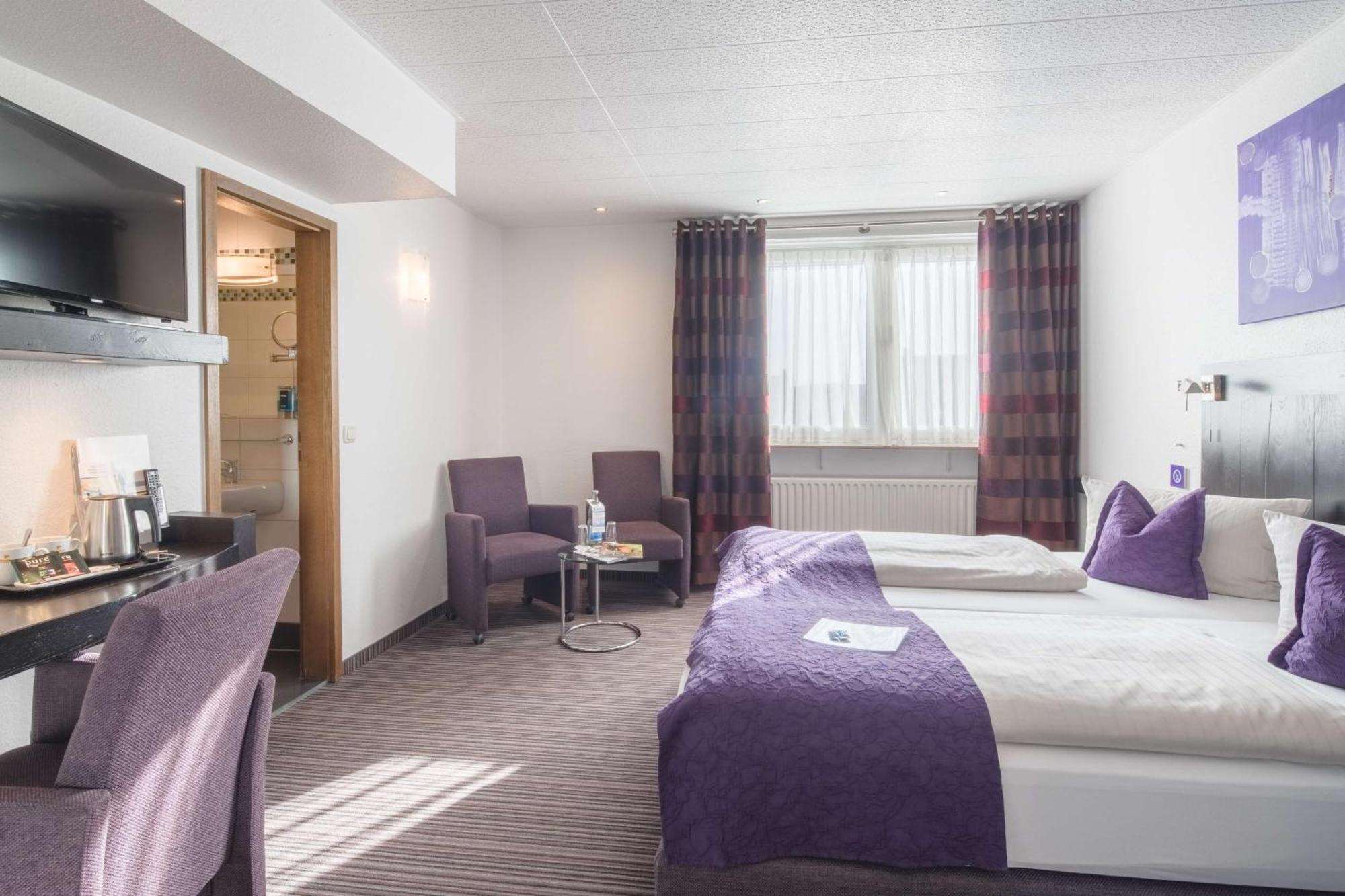Best Western City Hotel ピルマゼンス エクステリア 写真